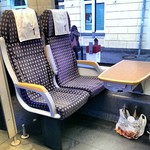 Bahnfahrt 1. Klasse im Sauerland.